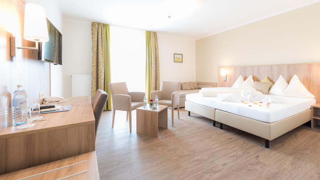 Hotel Marko Sankt Kanzian am Klopeiner See Екстер'єр фото
